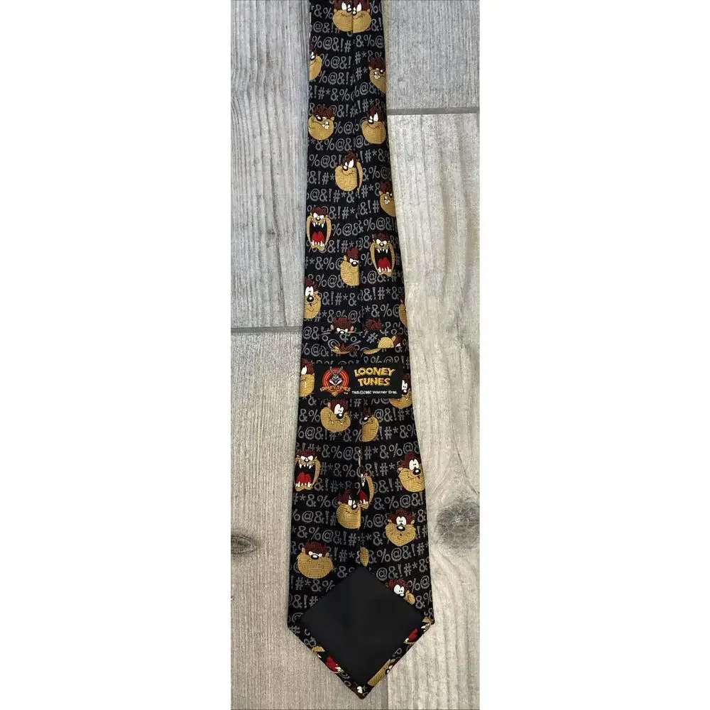 Vintage color black